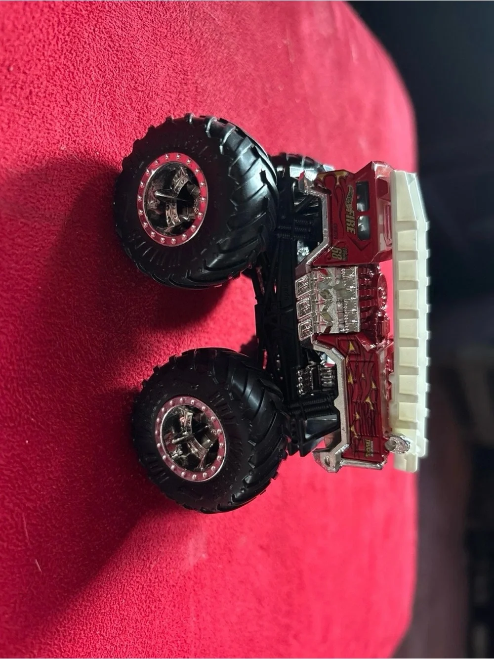 Hot Wheels Diecast Monster Jam Fire Truck 1:64 scale